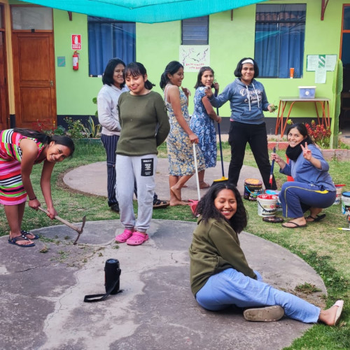 Apoyo integral a niñas, jóvenes y adolescentes en situación de vulnerabilidad en Cuzco (Perú)